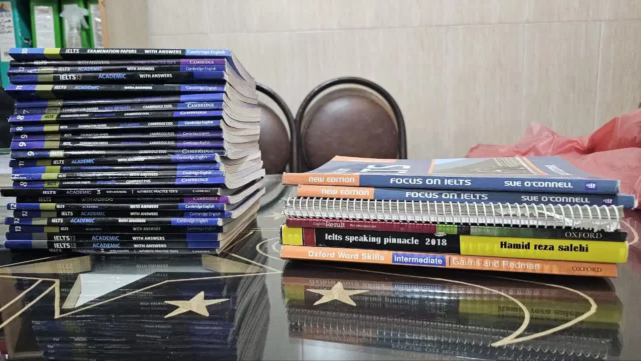 تعدادی کتاب آیلتس|کتاب و مجله آموزشی|تهران, قصر فیروزه ۱|دیوار