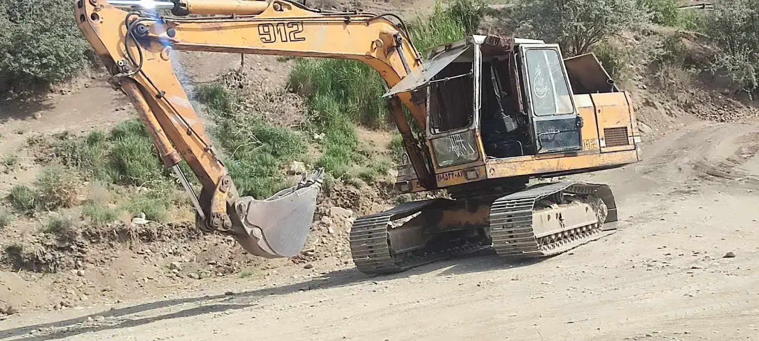 اجاره کمپرسوروبیل مکانیکی|خدمات پیشه و مهارت|هشتگرد, هشتگرد قدیم|دیوار