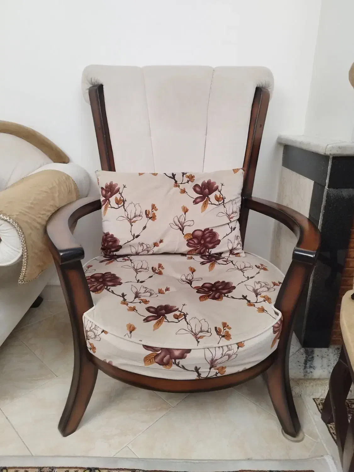 مبل ۷ نفره سالم|مبلمان خانگی و میز عسلی|تهران, شهرک فرهنگیان|دیوار