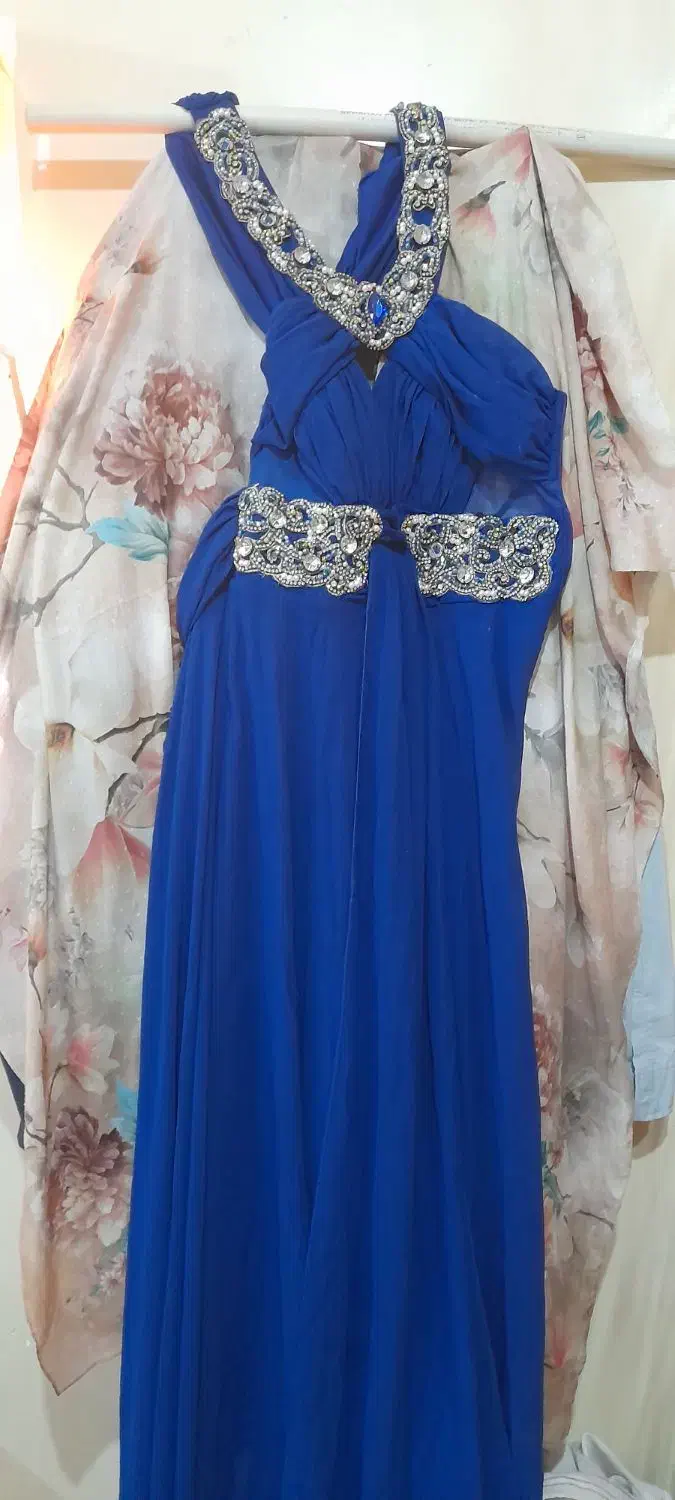 لباس مجلسی|لباس|شادگان, |دیوار