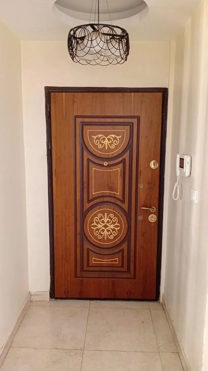 جمالزاده شمالی‌‌/‌‌‌۱۱۵متر۲خوابه/طبقه آخر