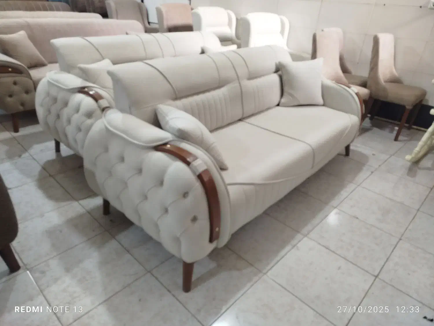 مبل پردیس  تولید و تعمیر انواع مبل|مبلمان خانگی و میز عسلی|خوی, |دیوار