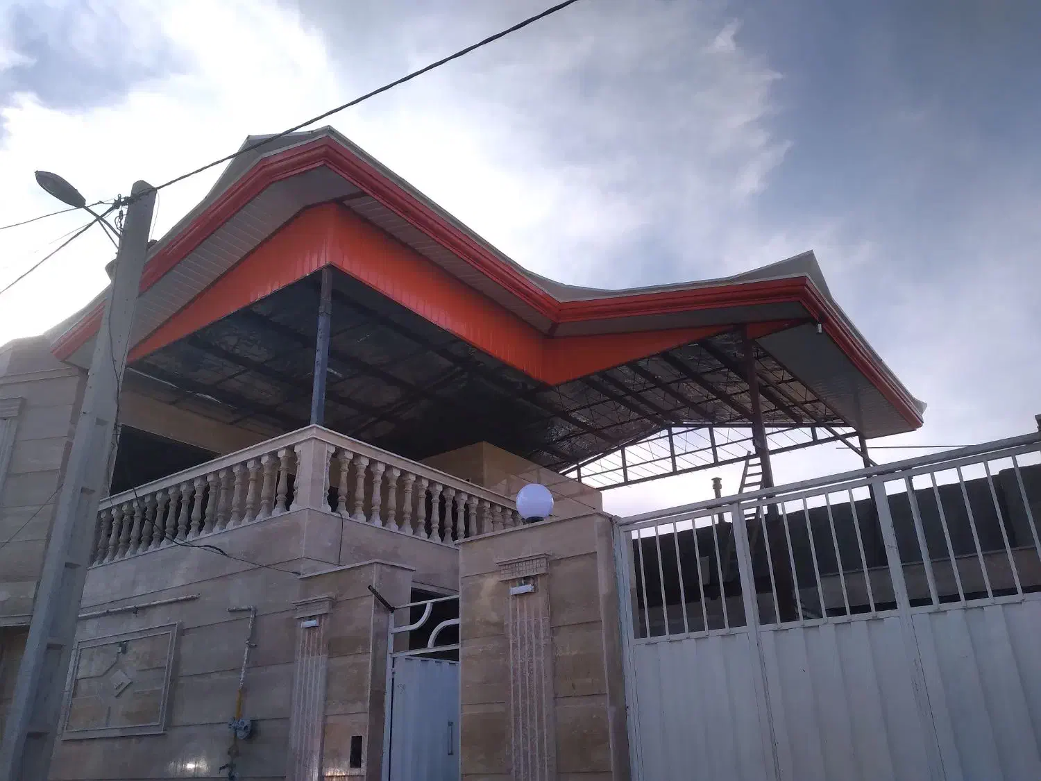 اجرایی  نصب شیروانی یاراحمدی|خدمات پیشه و مهارت|ملایر, |دیوار