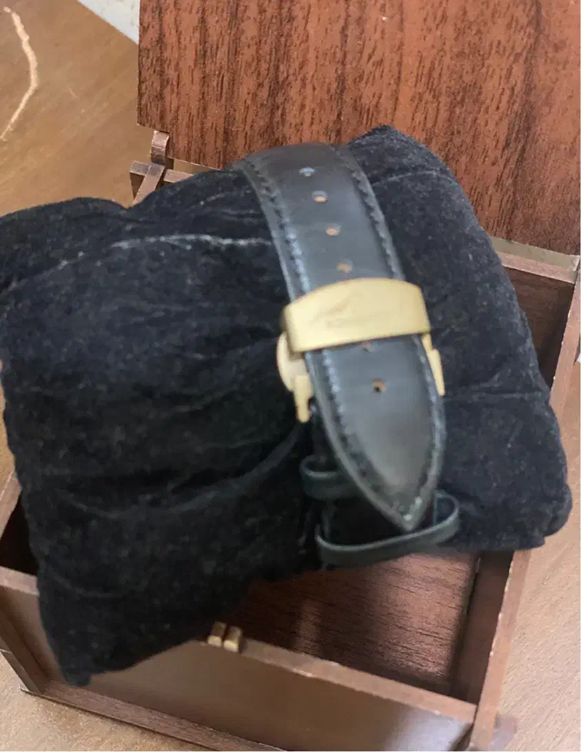 ساعت برند Romanson اصل دستبند چرمی|ساعت|رشت, گلسار|دیوار