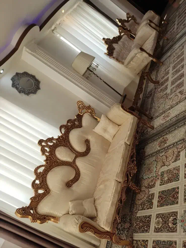مبل سلطنتی ۷نفره با میز عسلی|مبلمان خانگی و میز عسلی|لاهیجان, بازکیاگوراب|دیوار