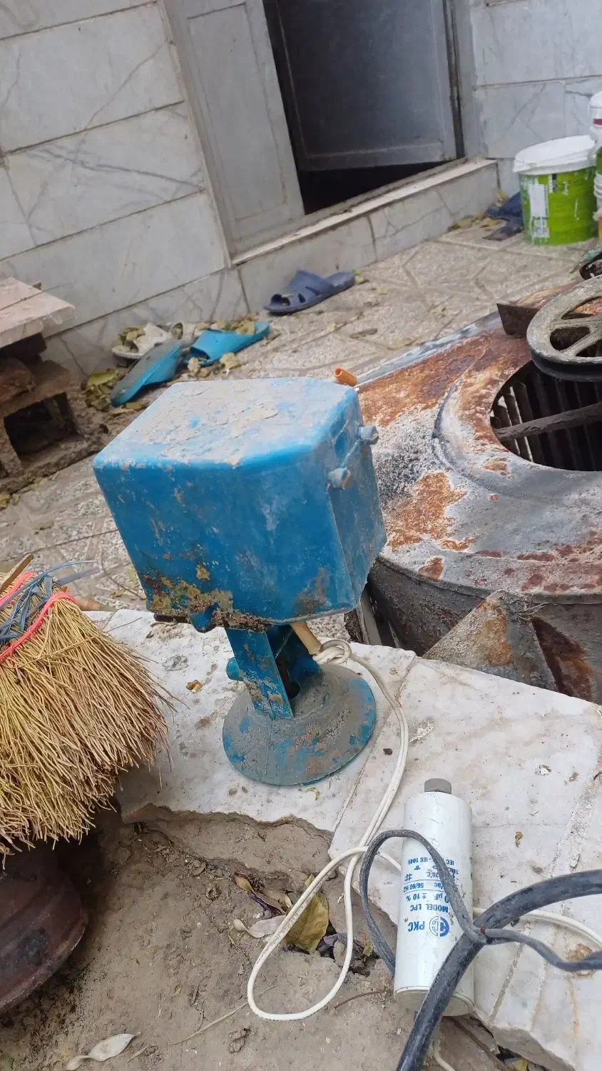 لوازم کولر ابی موتور ژن بزرگ پمپ اب تسمه بدنه|کولر آبی|مشهد, نوید|دیوار