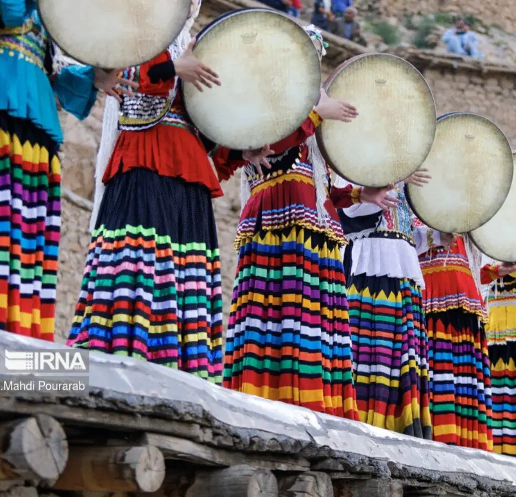 دفزن،دفنواز،دفنوازی،گروه دف،مولودی|خدمات پذیرایی، مراسم|تهران, نازیآباد|دیوار