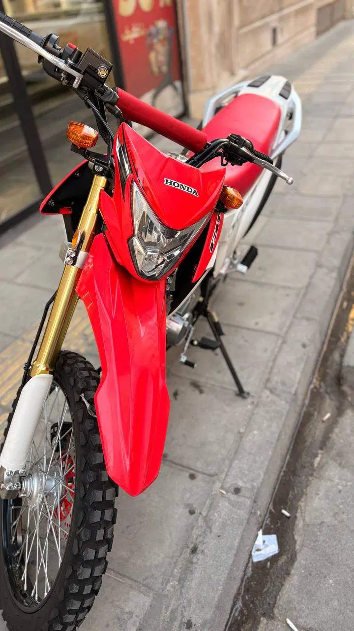 فلات CRF 200 مدل 1400|موتورسیکلت|تهران, باشگاه نفت|دیوار