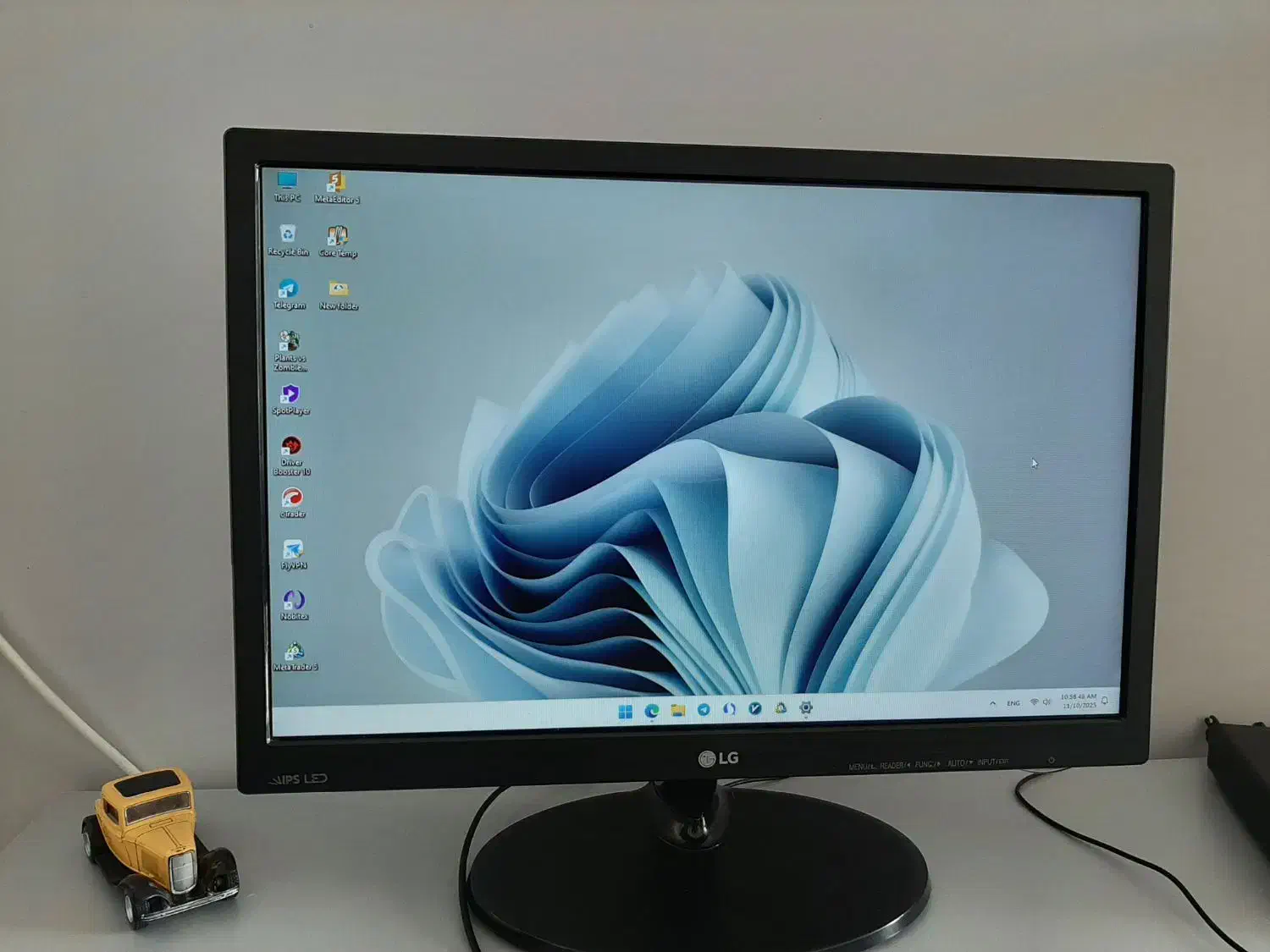 مانیتور LG|قطعات و لوازم جانبی رایانه|قزوین, |دیوار