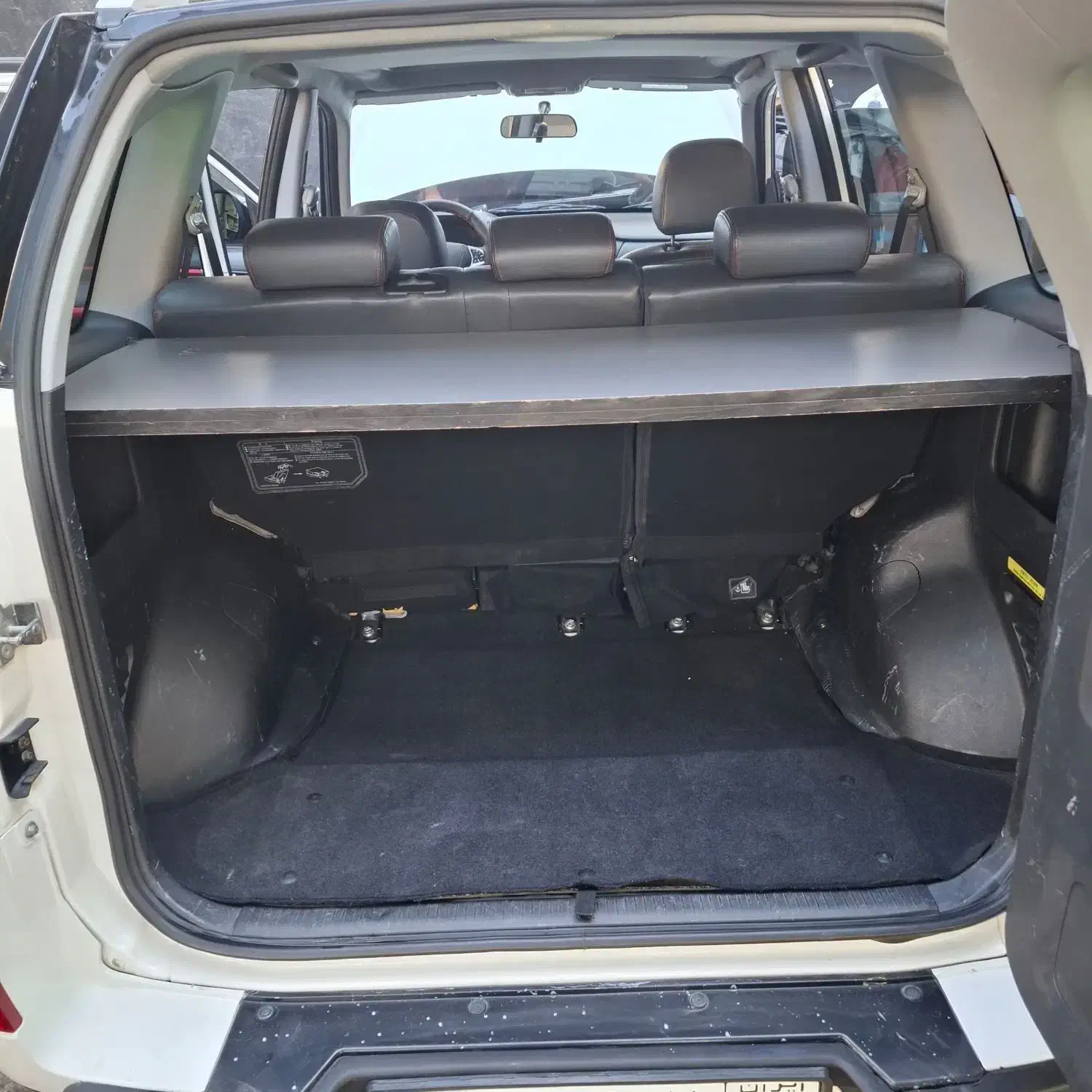 ام وی ام ایکس 33 مدل 1400|خودرو سواری و وانت|کرمان, |دیوار