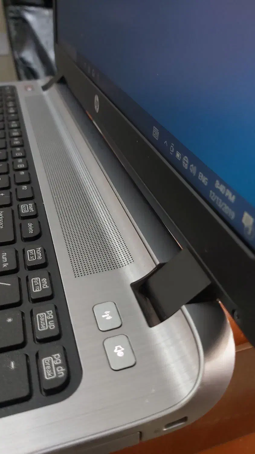 لپ تاپ HP مدل cpu i3 بسیار بسیار تمیز|رایانه همراه|قرچک, مهدیه|دیوار