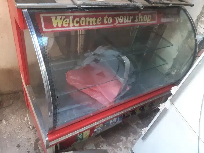 یخچال ویترینی تمیز و سالم|کافیشاپ و رستوران|رباطکریم, رباطکریم|دیوار