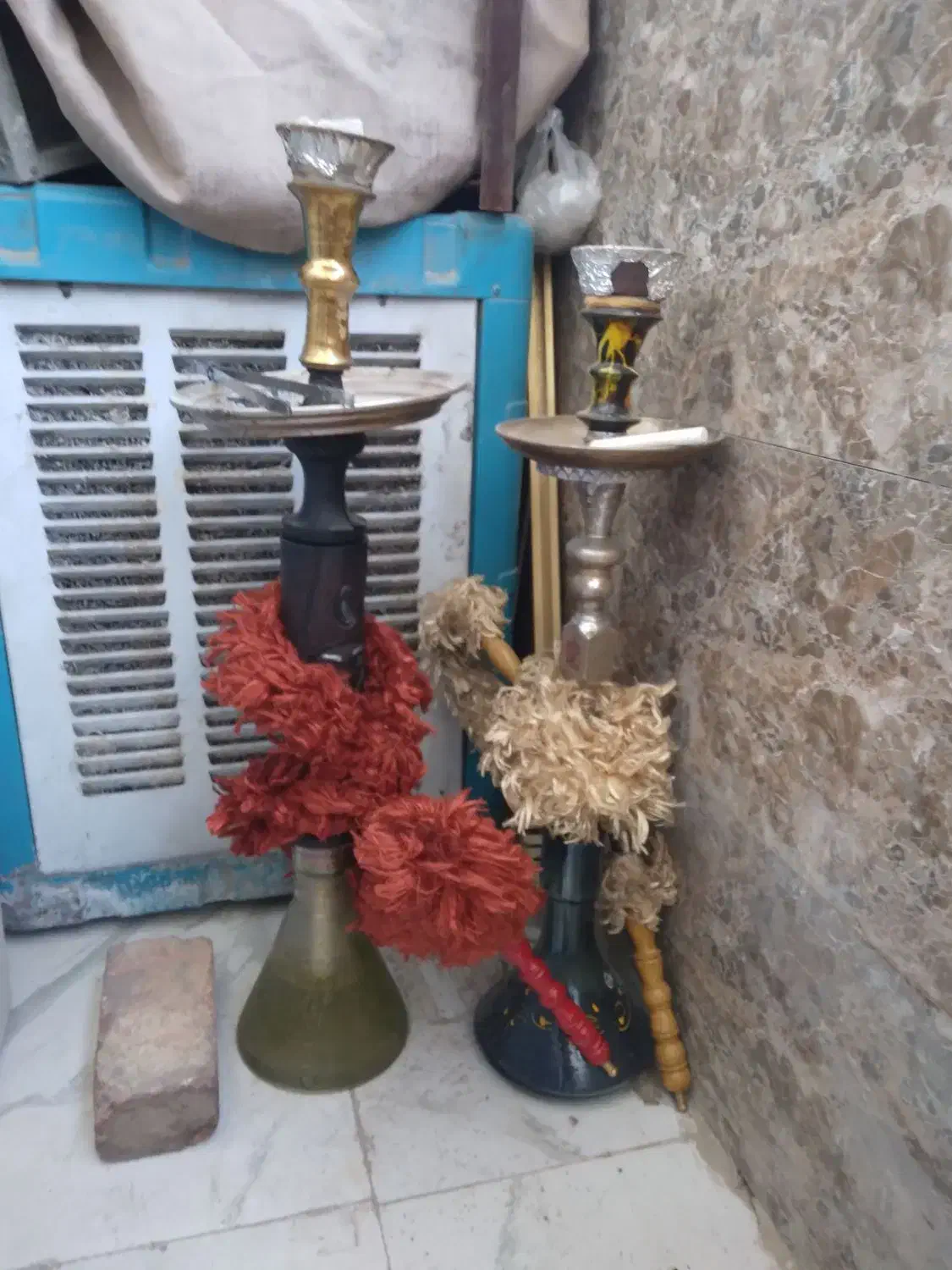 دوتا قلیون یکی چوبی رخ پیرمرد یکی هم برنجه|کلکسیون و سرگرمی|چهاردانگه (تهران), |دیوار