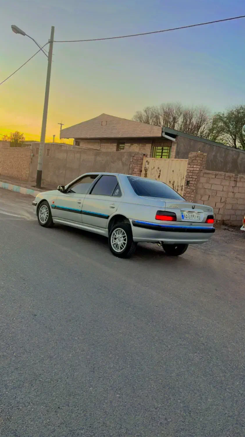 فروشی|خودرو سواری و وانت|راین, |دیوار