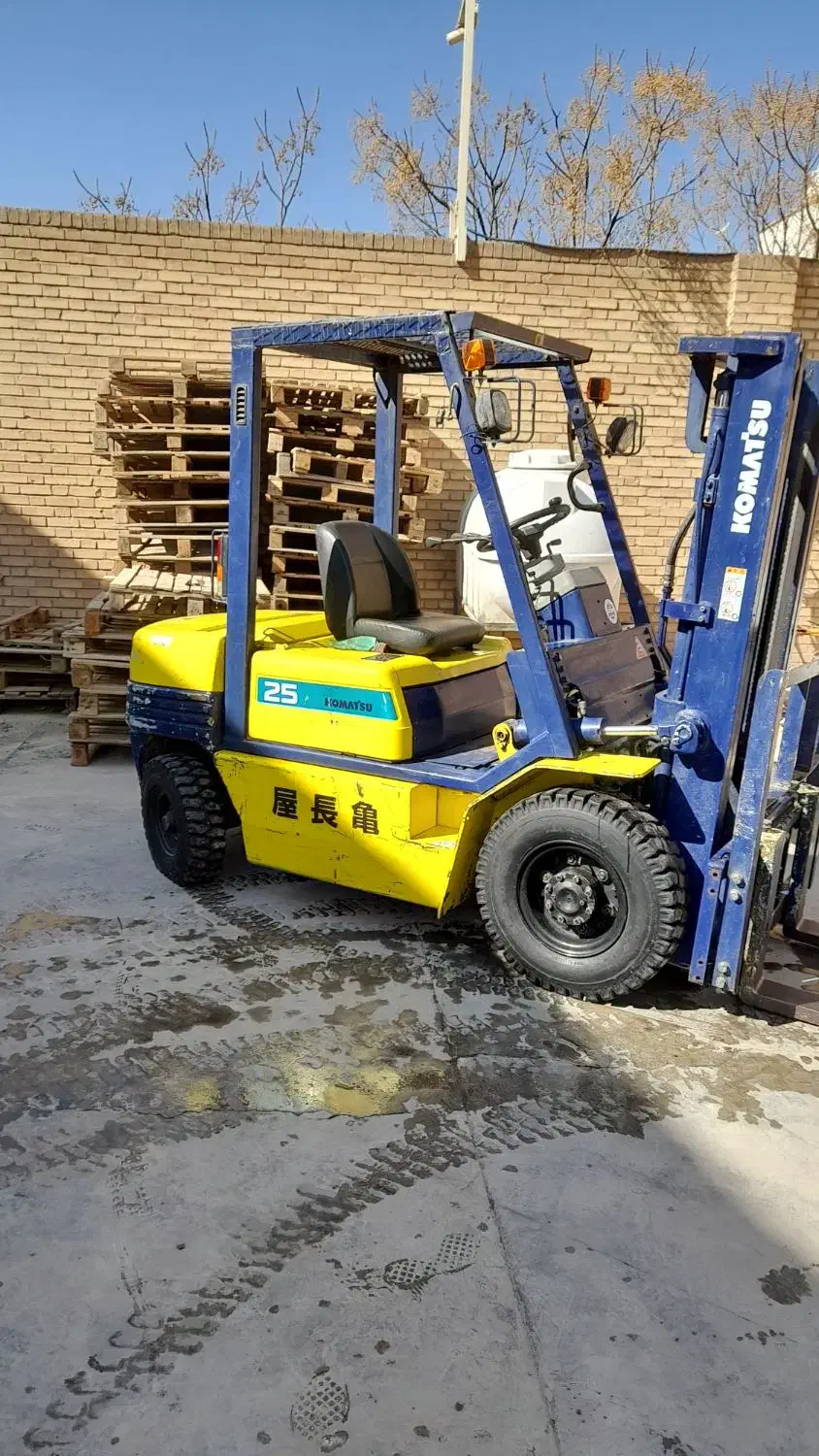 اجاره و بارگیری لیفتراک پیشوا|خدمات حمل و نقل|پیشوا, |دیوار