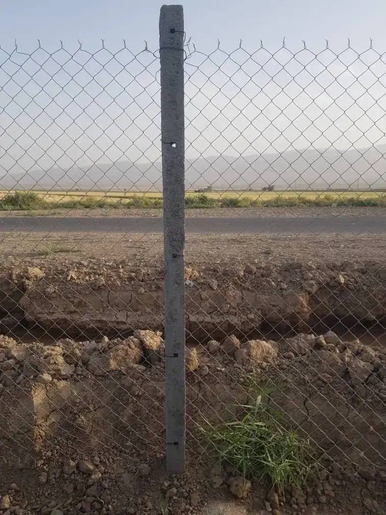 تولید فنس و پایه بتونی و پایه آهنی باغ استخر|خدمات باغبانی و درختکاری|محمدیه-قزوین, |دیوار