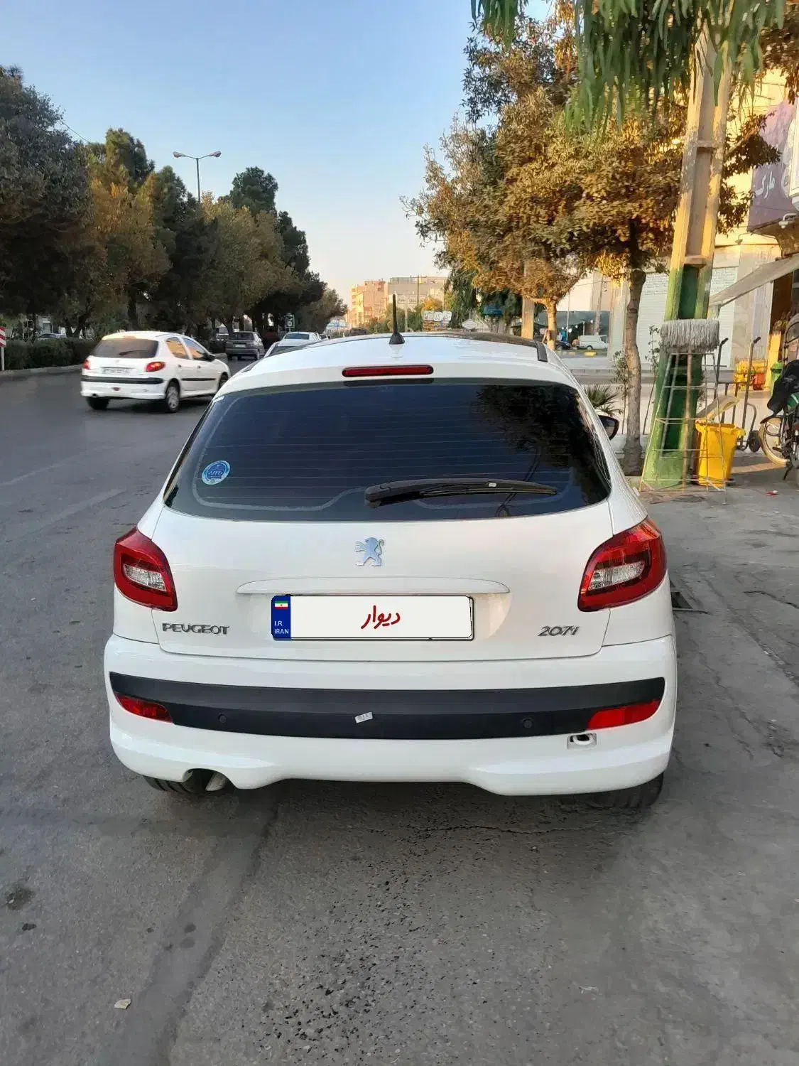 207 پاناروما 1403 بیرنگ|خودرو سواری و وانت|قم, هفت تیر|دیوار