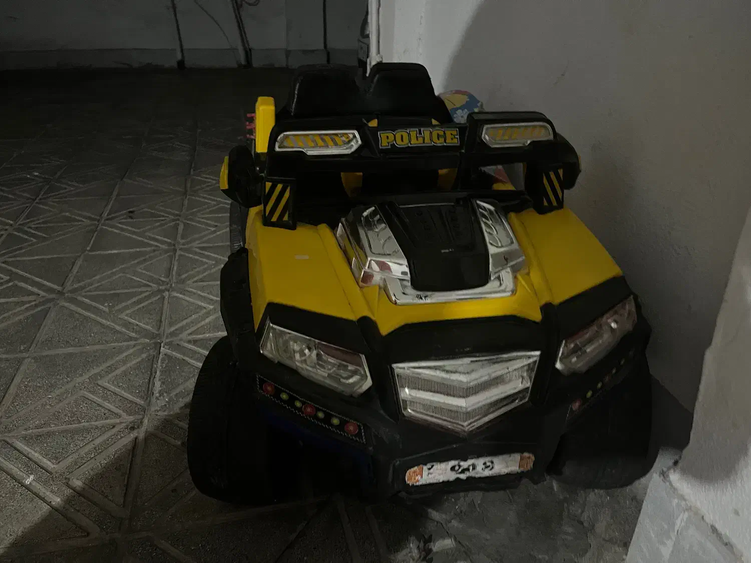 ماشین شارژی|اسباب‌بازی بچه|گرگان, |دیوار