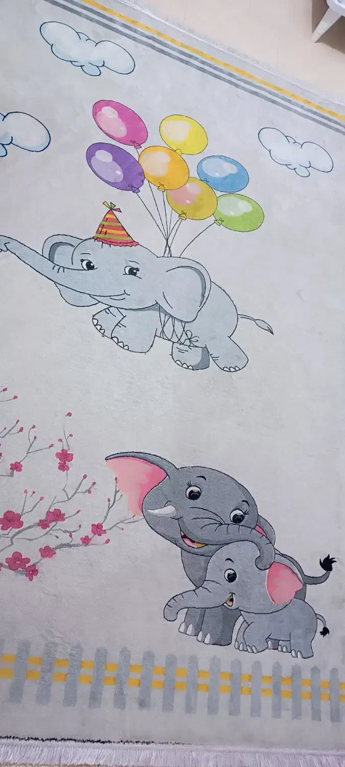 فرشینه طرح فیل|فرش|قدس, شهر‌قدس|دیوار