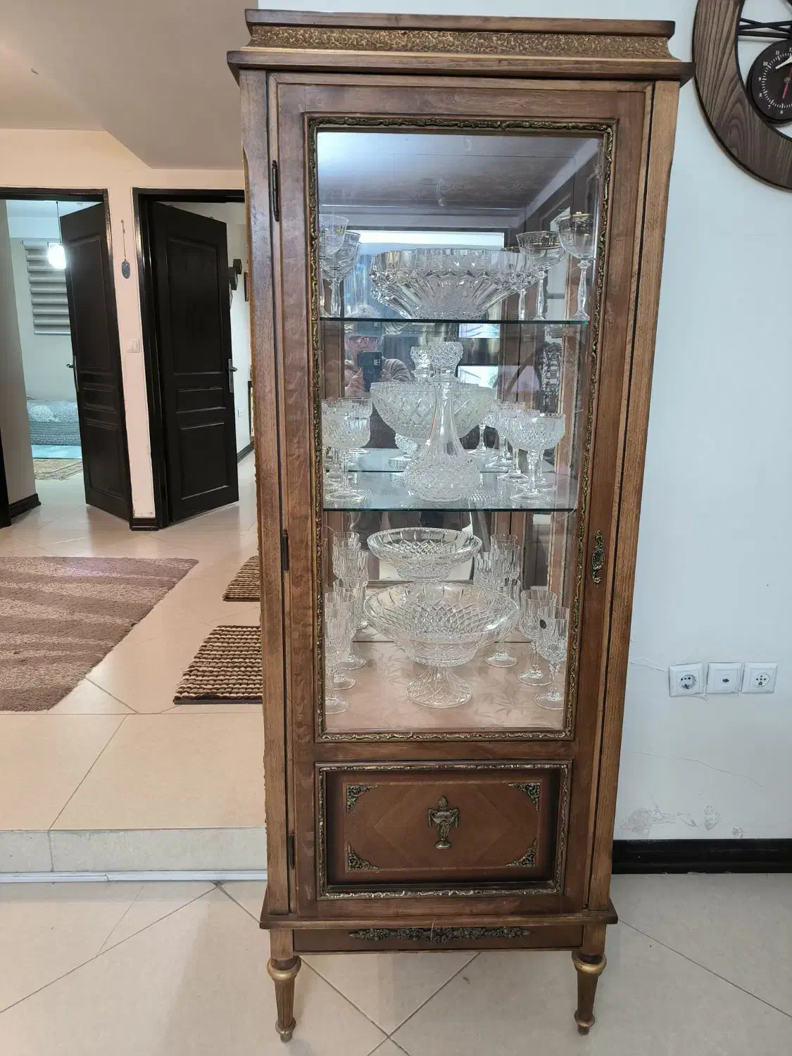 بوفه ی تمام چوب|بوفه، ویترین، کنسول|کرج, حسن آباد|دیوار