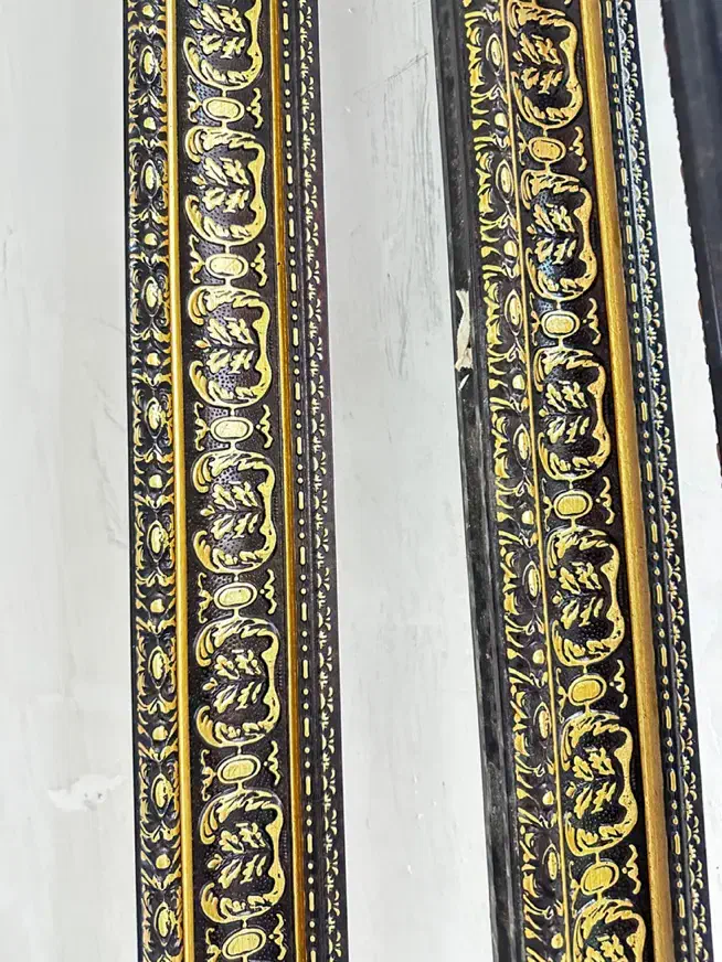 قاب|تابلو، نقاشی، عکس|مشهد, دانشجو|دیوار