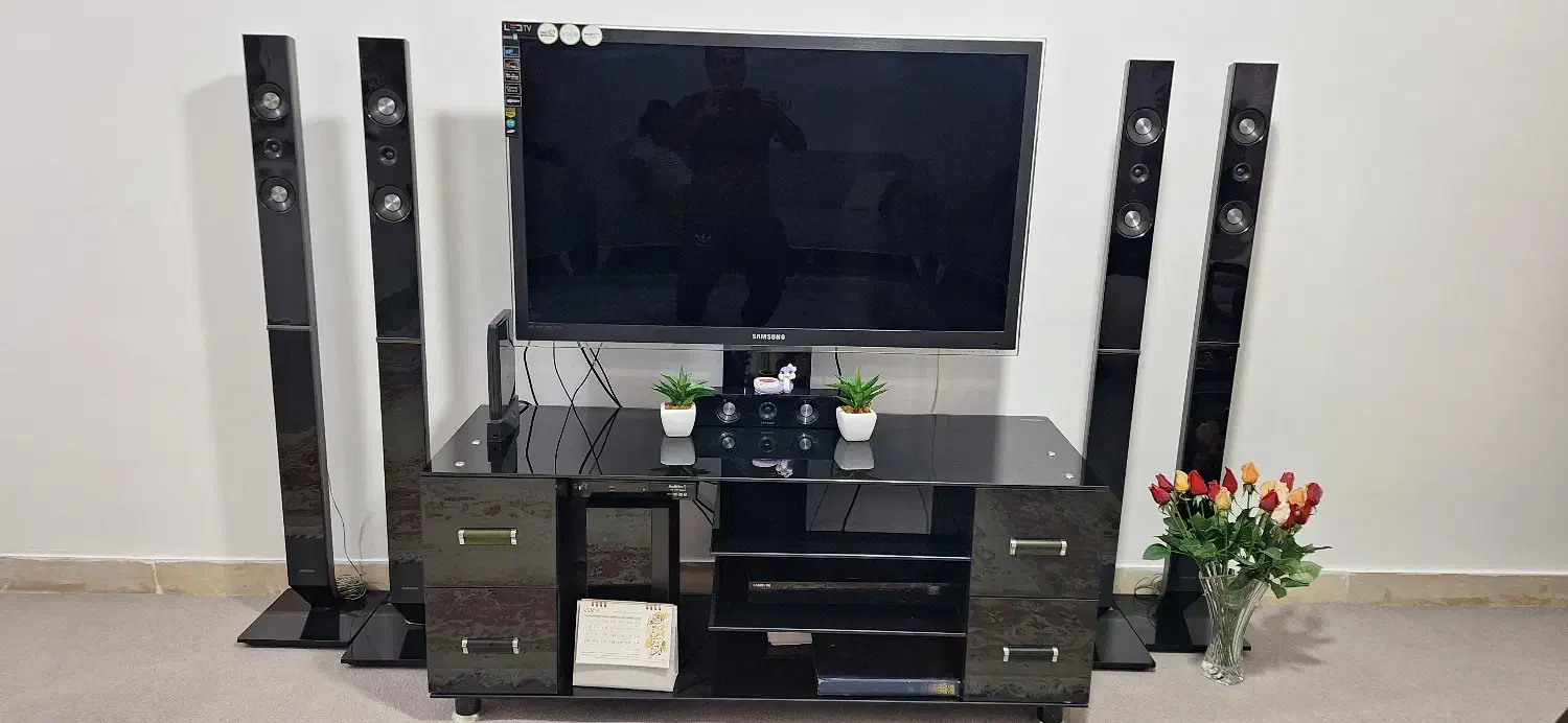 میزتلویزیون وسینمای خانواده۷تیکه|بوفه، ویترین، کنسول|گرگان, |دیوار