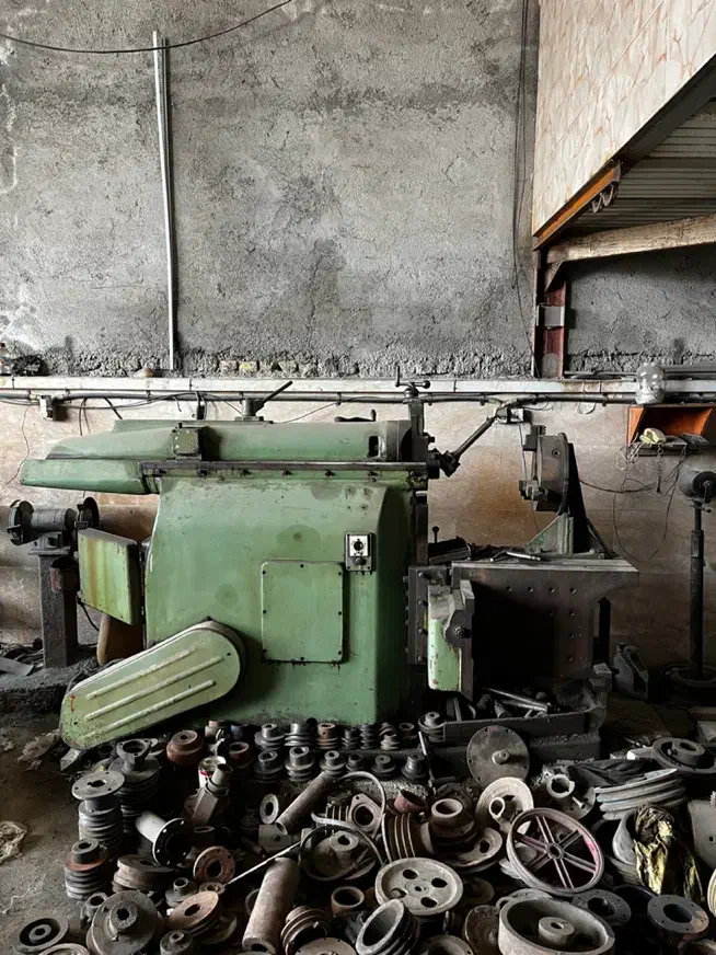 دستگاه تراش ، صفحه تراش ، دلر فرز ، جک پرس برقی|ماشین‌آلات صنعتی|بندر گز, |دیوار