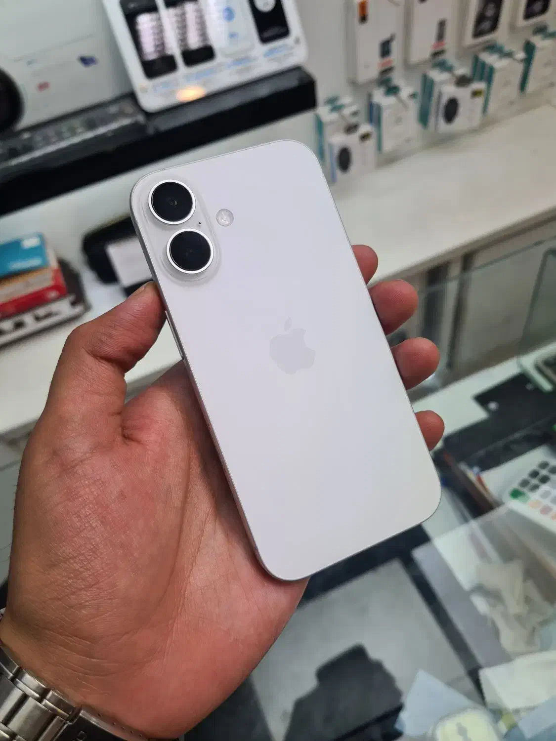 iphone 16 128|موبایل|کرج, برغان|دیوار