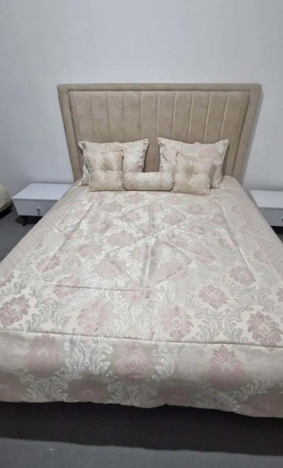 تخت خواب دونفره|تخت و سرویس خواب|رشت, پاستوریزه|دیوار