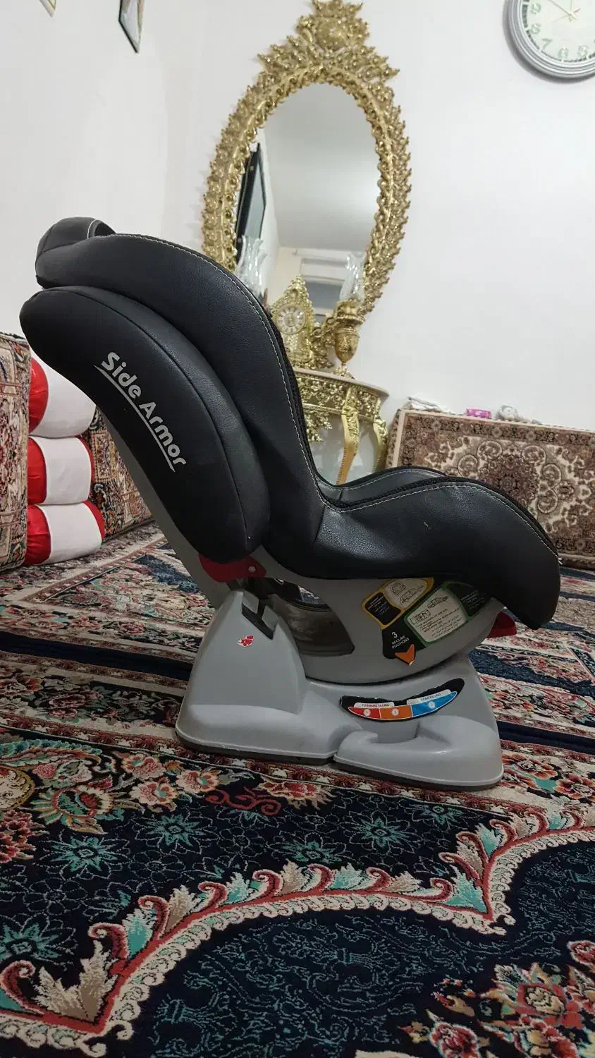 صندلی کودک|تخت و صندلی بچه|سنندج, |دیوار