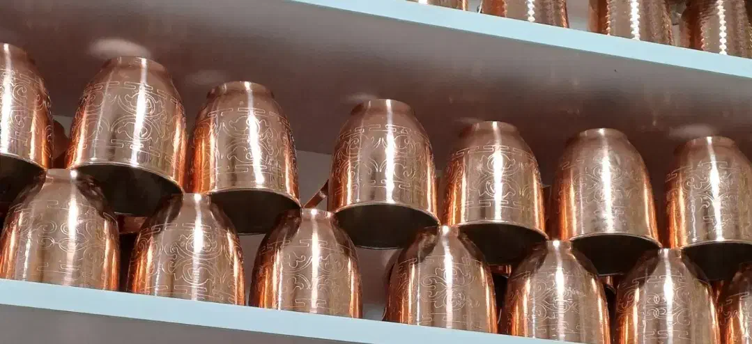 لیوان مسی دست‌سازلیوان دکوری و مصرفی مسی|ظروف سرو و پذیرایی|رباط‌کریم, شترخوار|دیوار