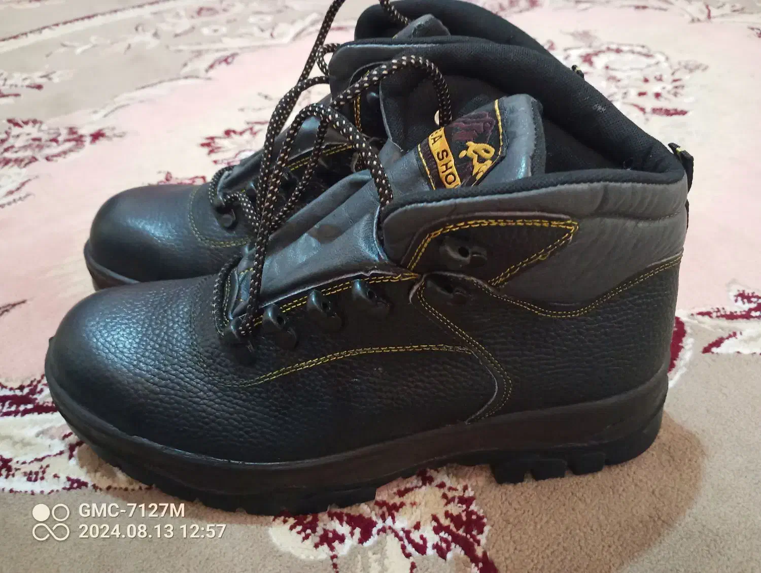 کفش کار|کیف، کفش، کمربند|اسلام‌شهر, شهرک سالور|دیوار