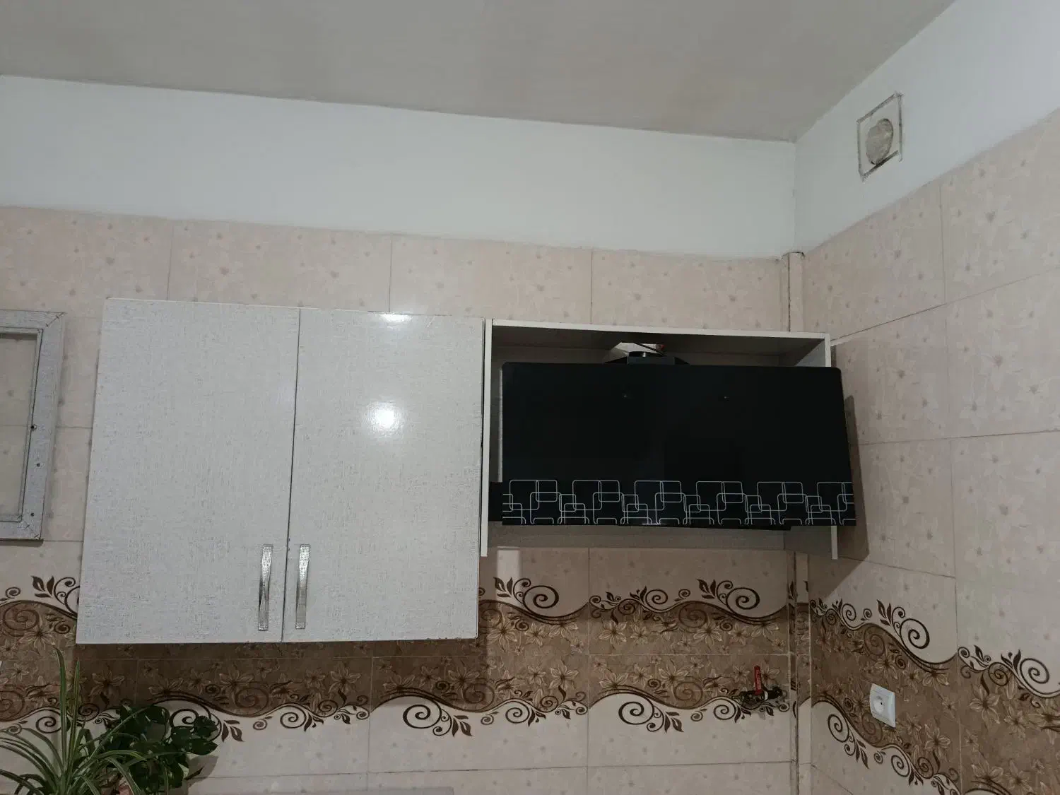 کابینت فلزی هوایی به همراه هود لمسی|آبچکان و نظمدهنده ظروف|نسیمشهر, |دیوار