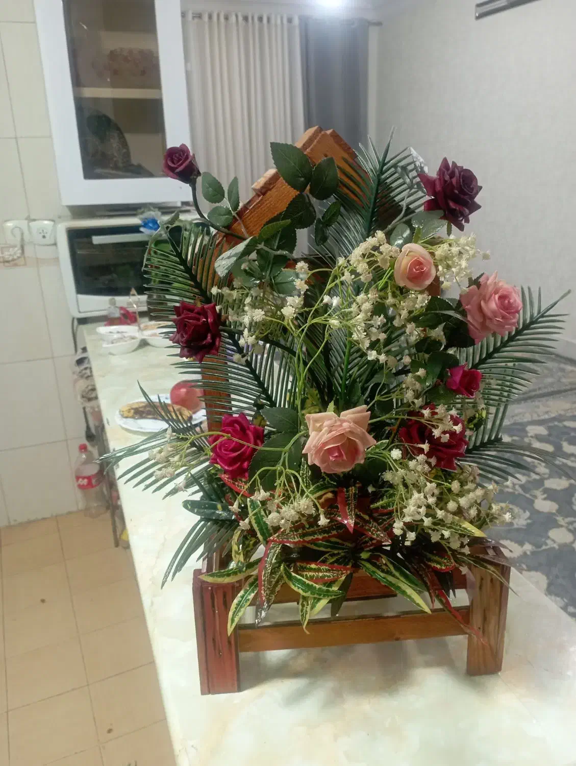 گل قشنگ|گل مصنوعی|قم, آزادگان|دیوار