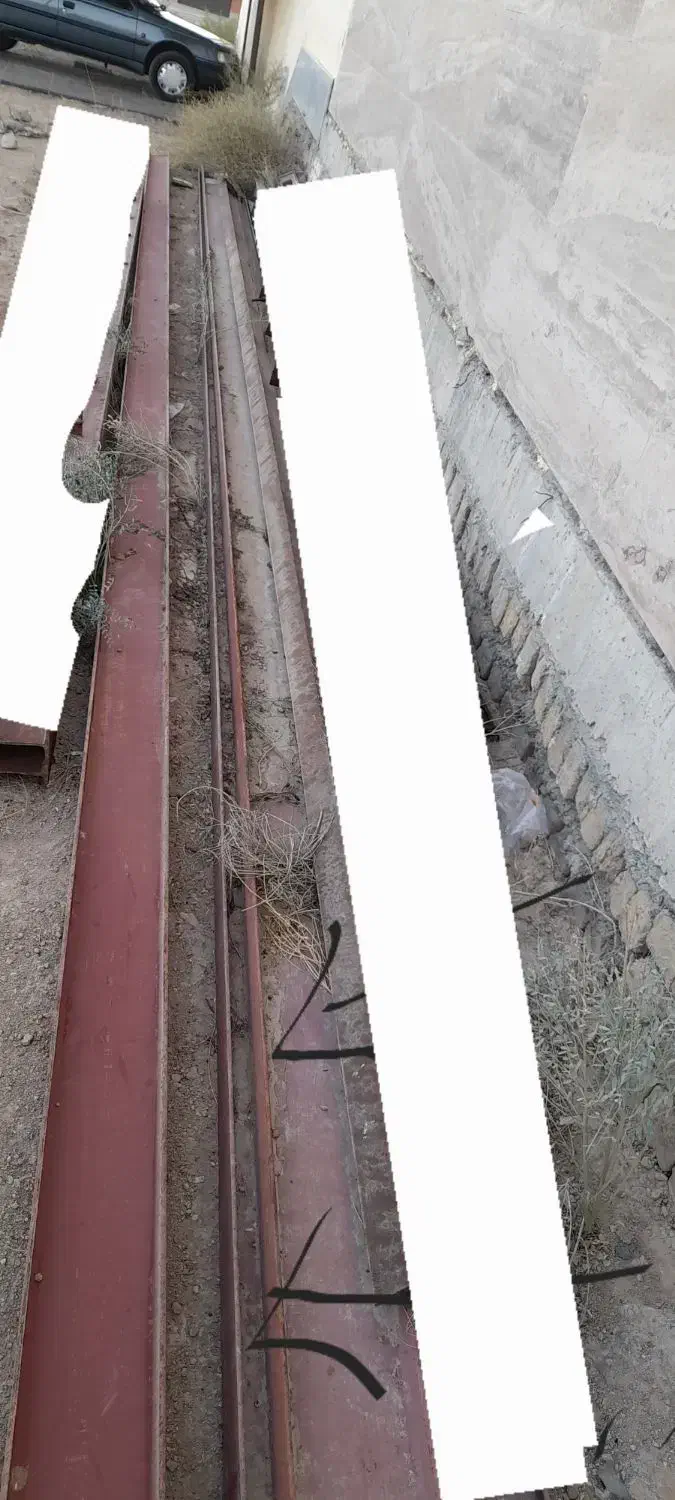 اهن ۱۶شاخه وچند کیلو سیم جوش و نبشی ۴۰عدد هست|مصالح و تجهیزات ساختمان|مشهد, رسالت|دیوار