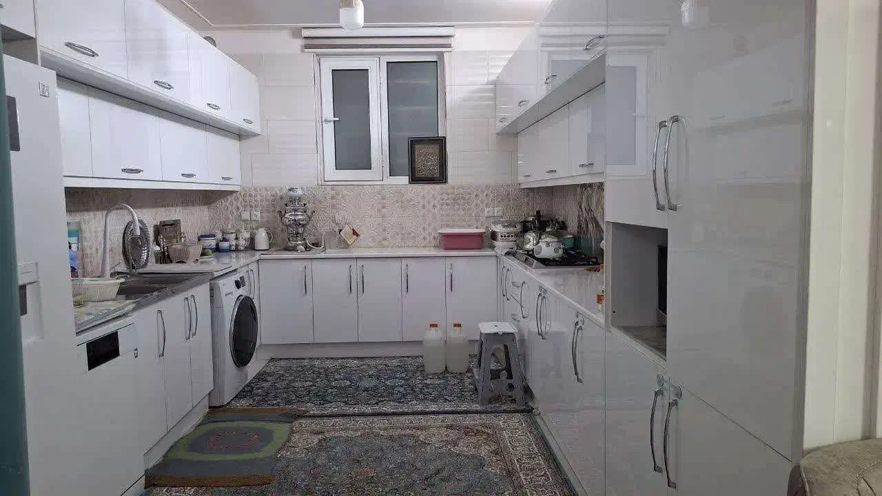 فروش منزل مسکونی سه طبقه|فروش خانه و ویلا|قم, چهل درخت‎|دیوار