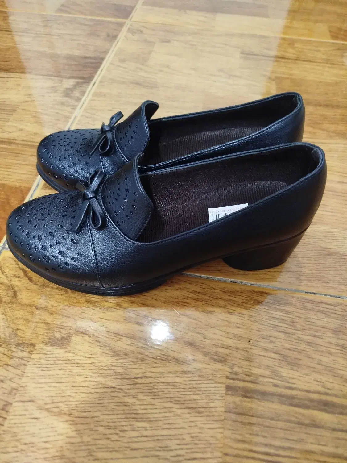 کفش زنانه مجلسی|کیف، کفش، کمربند|سمنان, |دیوار