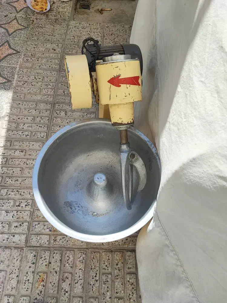 خمیرگیر 12 کیلویی|کافیشاپ و رستوران|لنجان, |دیوار