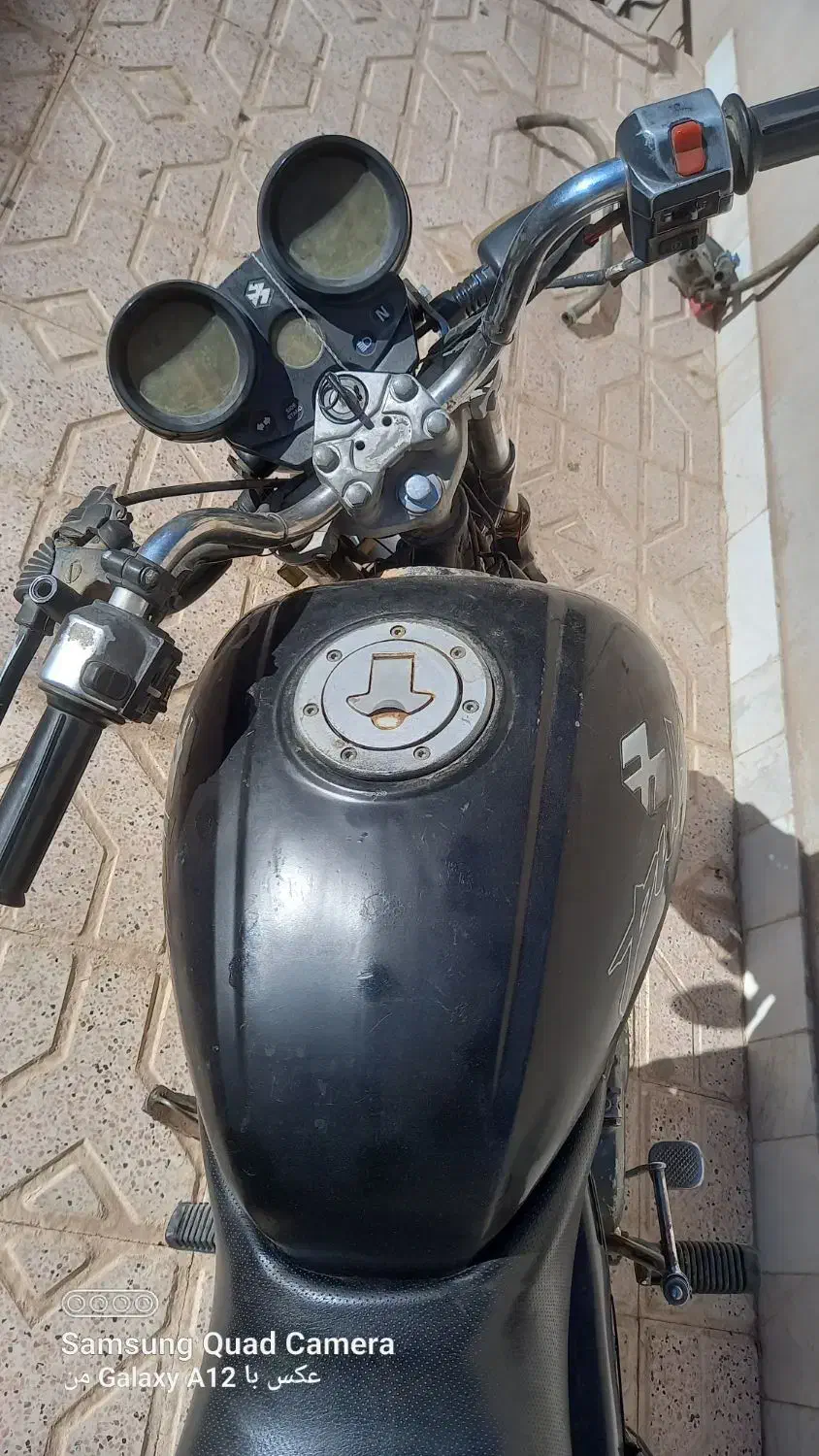 موتور پالس|موتورسیکلت|سرایان, |دیوار