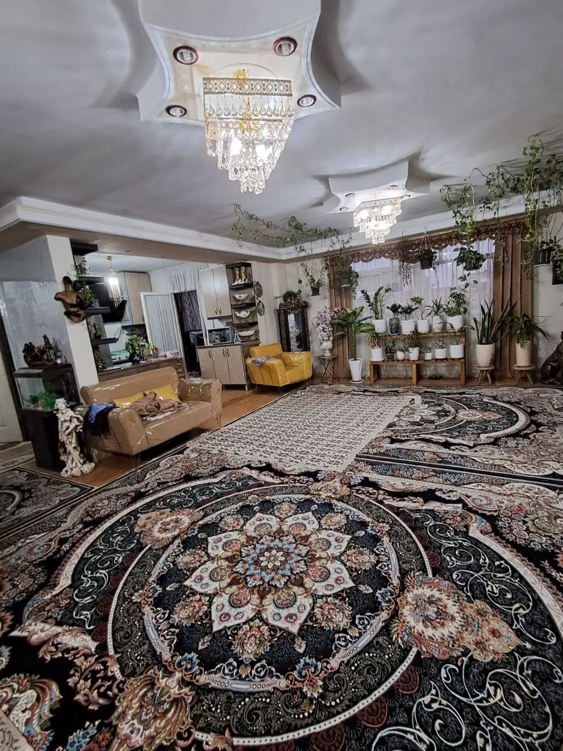 آپارتمان ۱۰۰ متری // شهرک گلها //|اجارهٔ آپارتمان|قرچک, شهرک گلها|دیوار