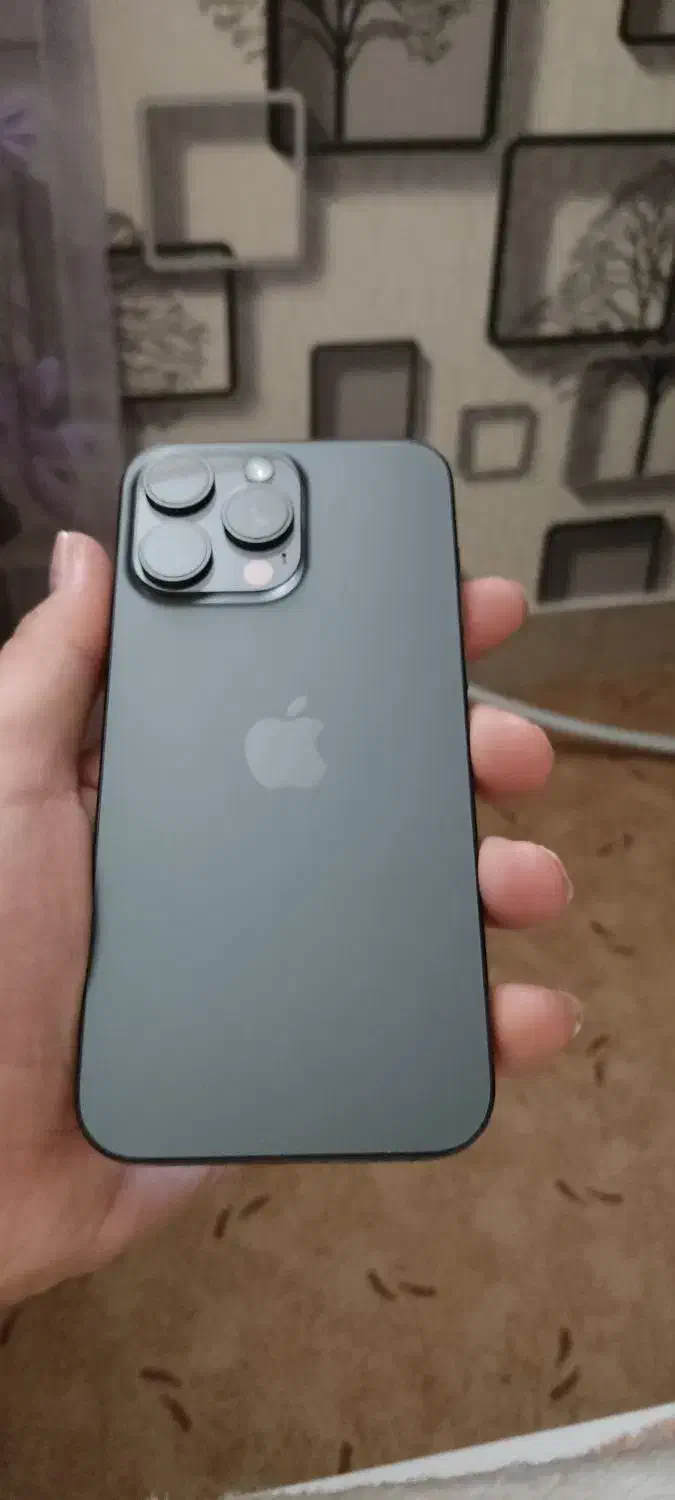 آیفون ۱۵ پرو مکس شارژ سایکل ۴۹|موبایل|فردیس, شهرک گلها|دیوار