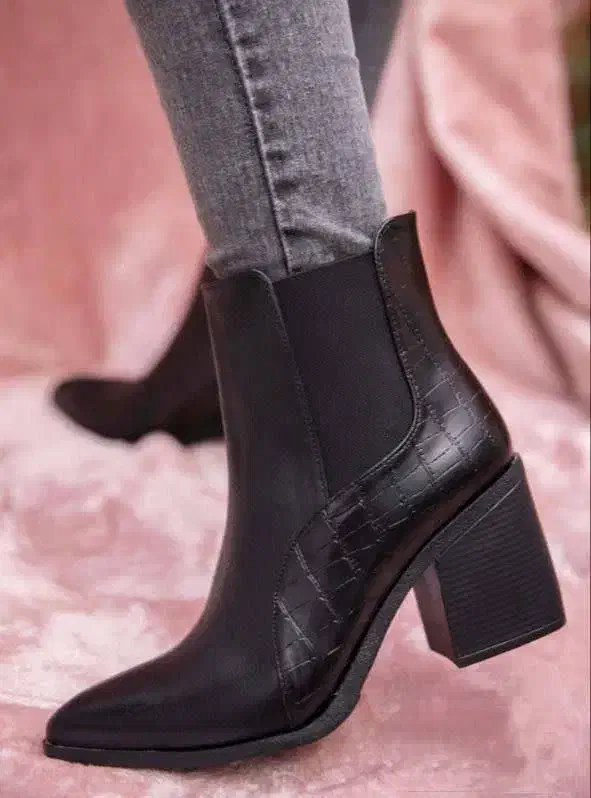 بوت پاشنه دار|کیف، کفش، کمربند|بروجرد, |دیوار