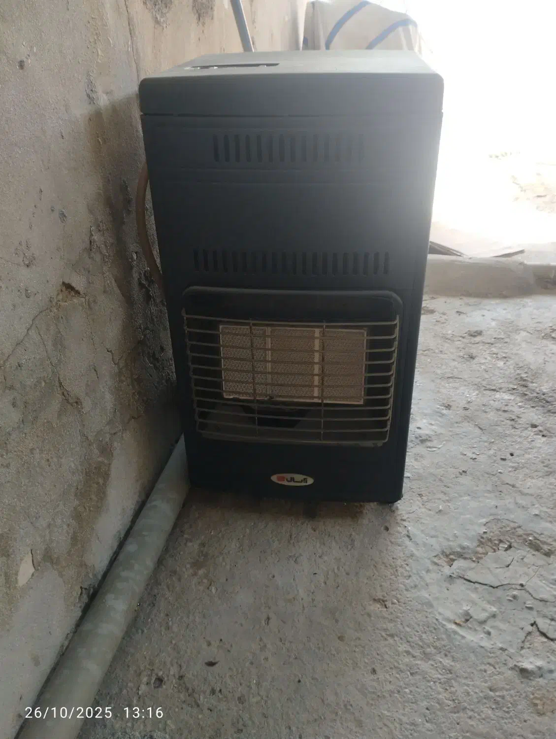 بخاری کپسولی تمیز و نو|بخاری، هیتر، شومینه|بندر کنگان, |دیوار