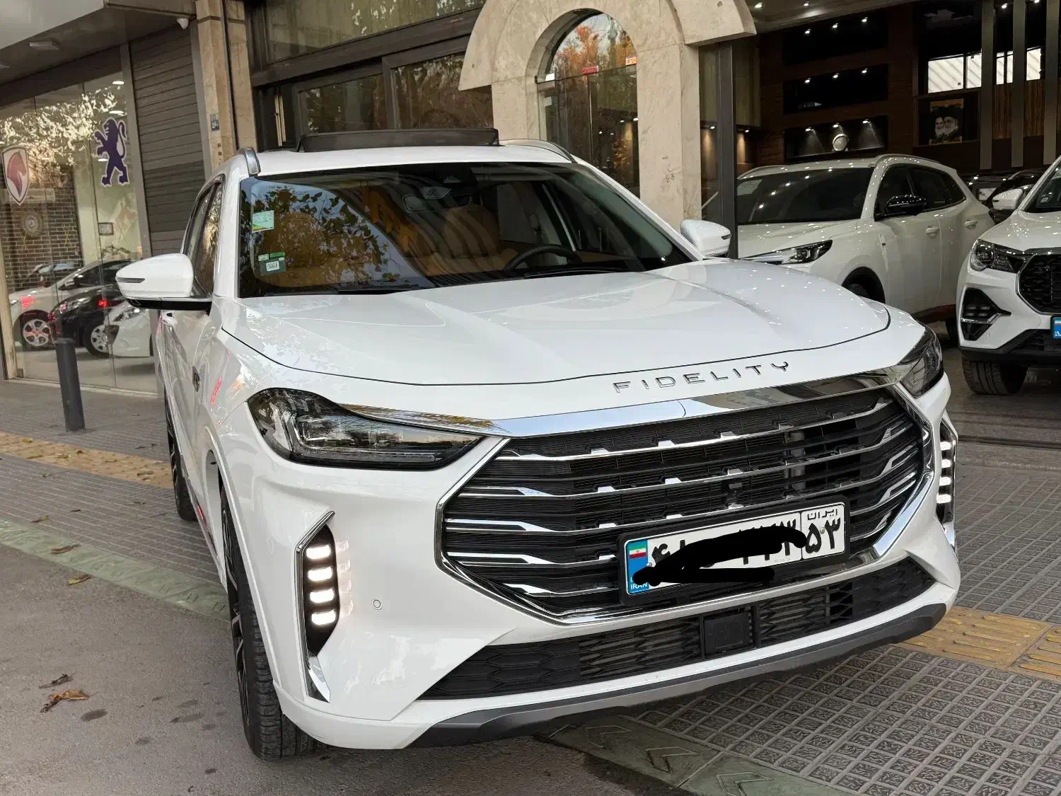 فیدلیتی پرستیژ ۱۴۰۳ سفید ۷نفره داخل نسکافه ای|خودرو سواری و وانت|اصفهان, فروردین|دیوار