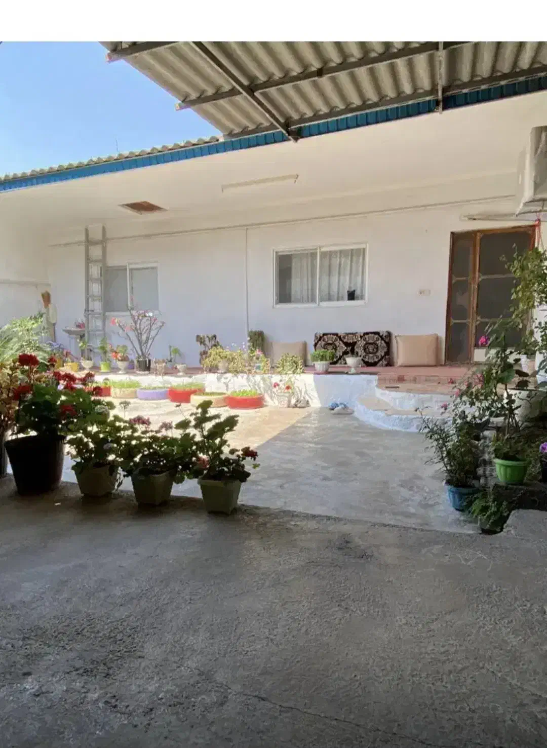 ویلا فلت شیک و تمیز با سند تک برگ  امل به سرخرود|فروش خانه و ویلا|آمل, |دیوار