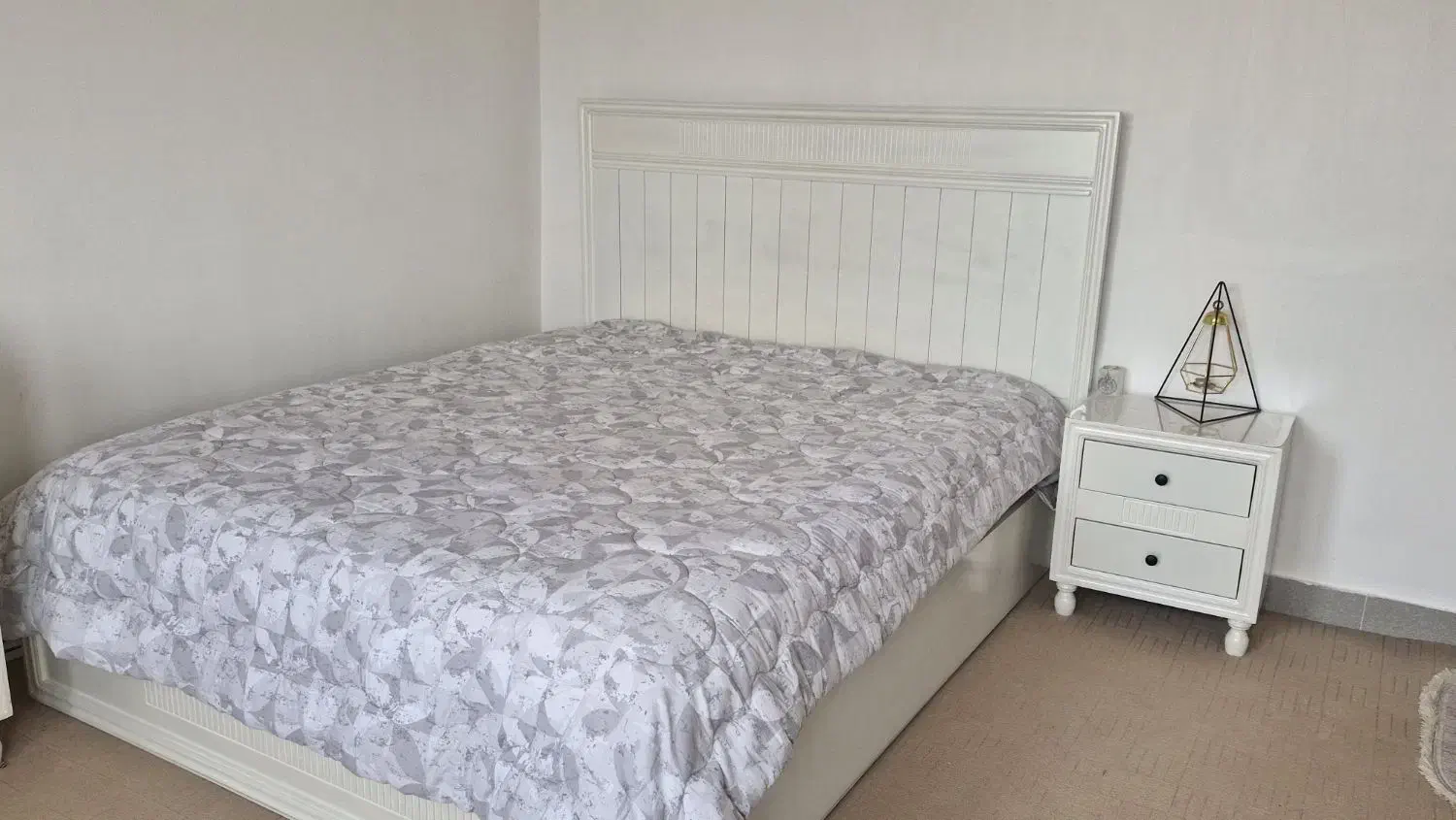 تخت خواب دونفره و تشک رویال|تخت و سرویس خواب|جلفا, |دیوار