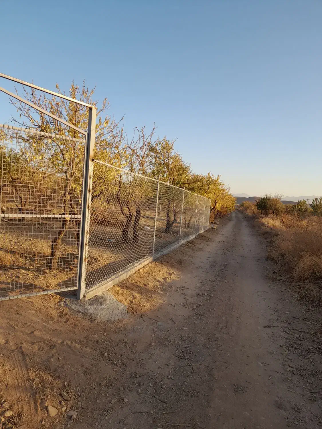 اجرای فنس وسکوواتاق والاچیق|خدمات پیشه و مهارت|سامان, |دیوار