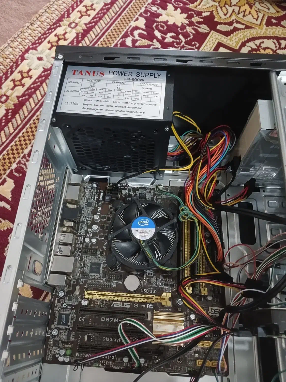 یک عددکامپیوتر|رایانه رومیزی|سوسنگرد, |دیوار