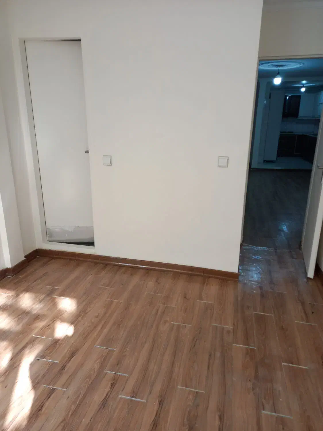 آپارتمان ۹۰ متری