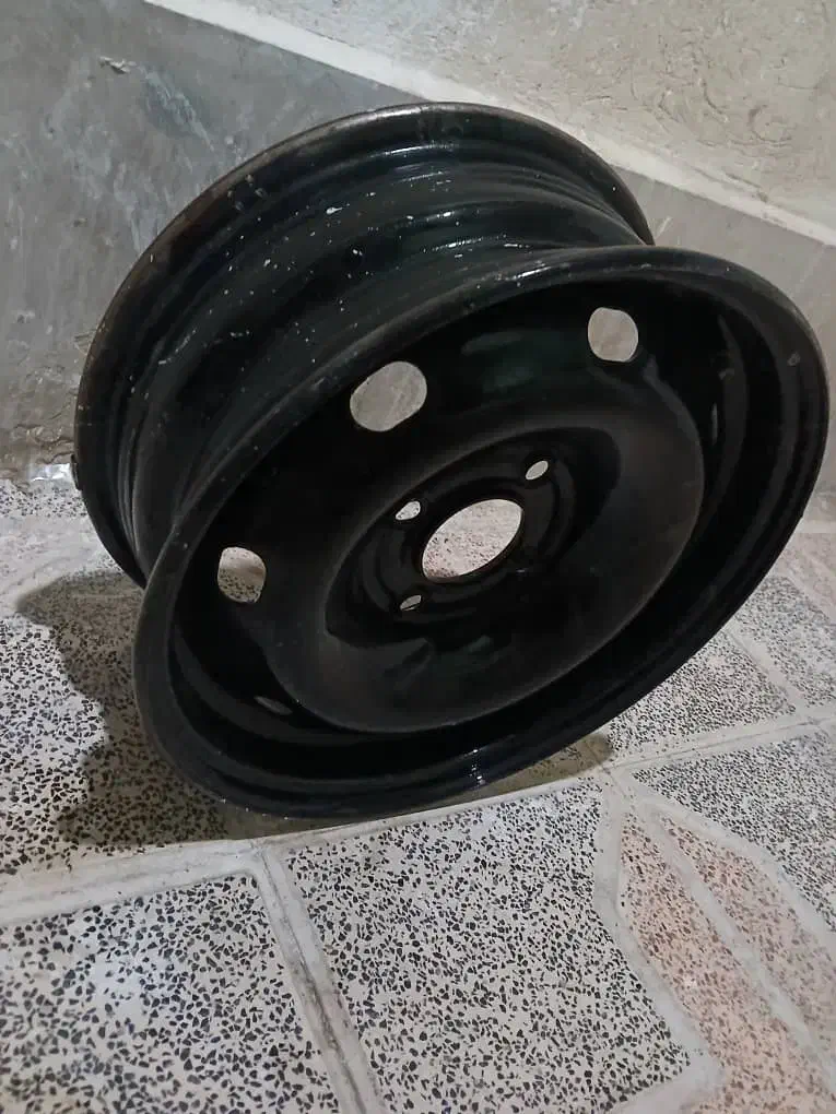 رینگ 206 و دیسک و صفحه 405|قطعات یدکی و لوازم جانبی|کرج, کلاک نو|دیوار